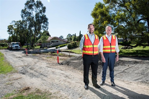 Cr Tony Stevenson and Casey MP Tony Smith on Prospect Road in Wandin North.