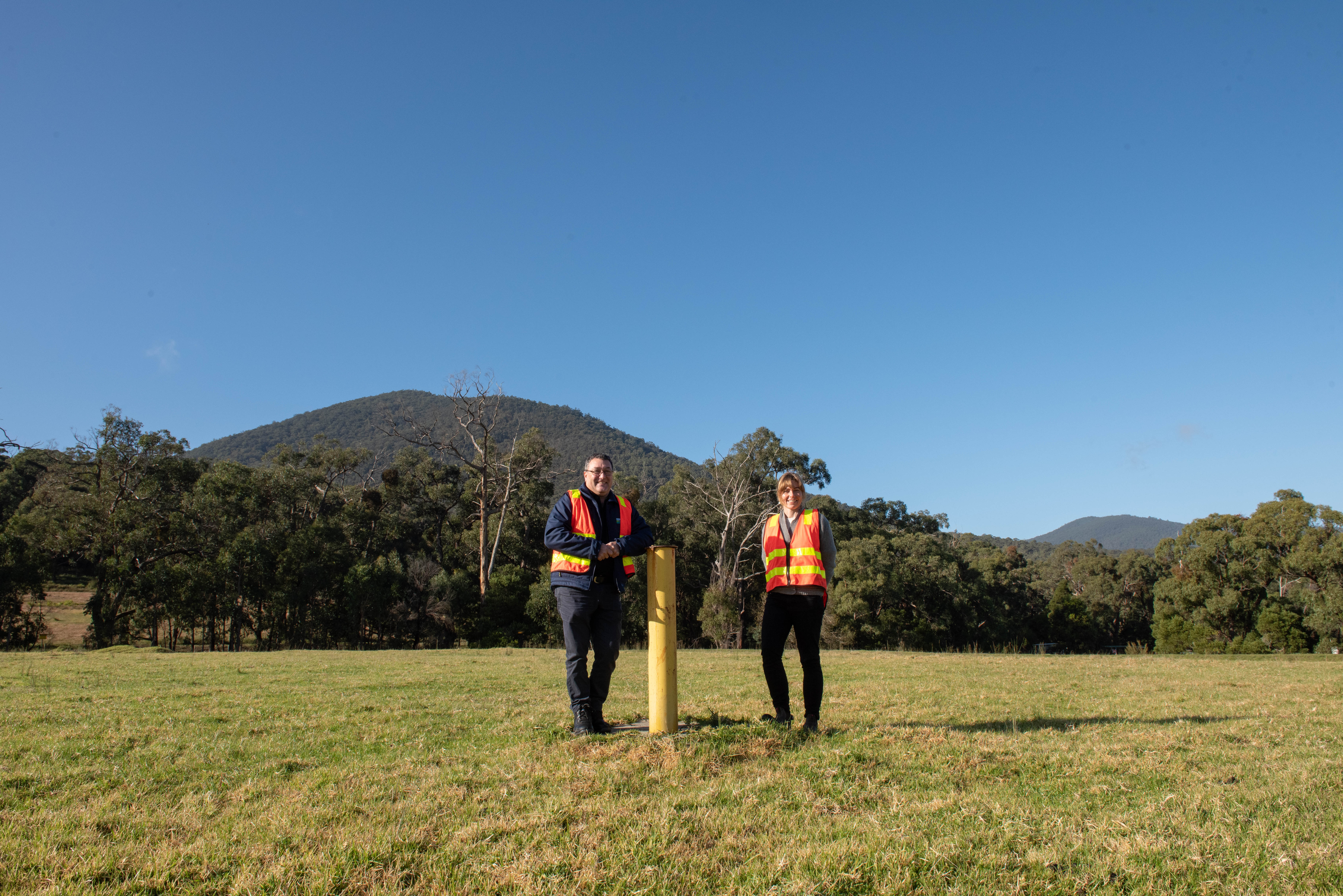 Mayor Richard Higgins and Coordinator of Sustainability Jessica Rae at the Healesville landfill.