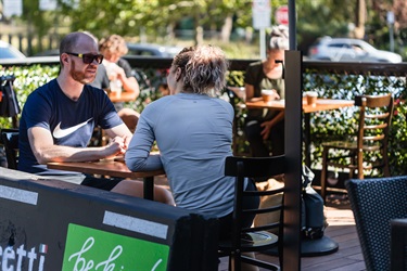 Outdoor dining in Kilsyth.