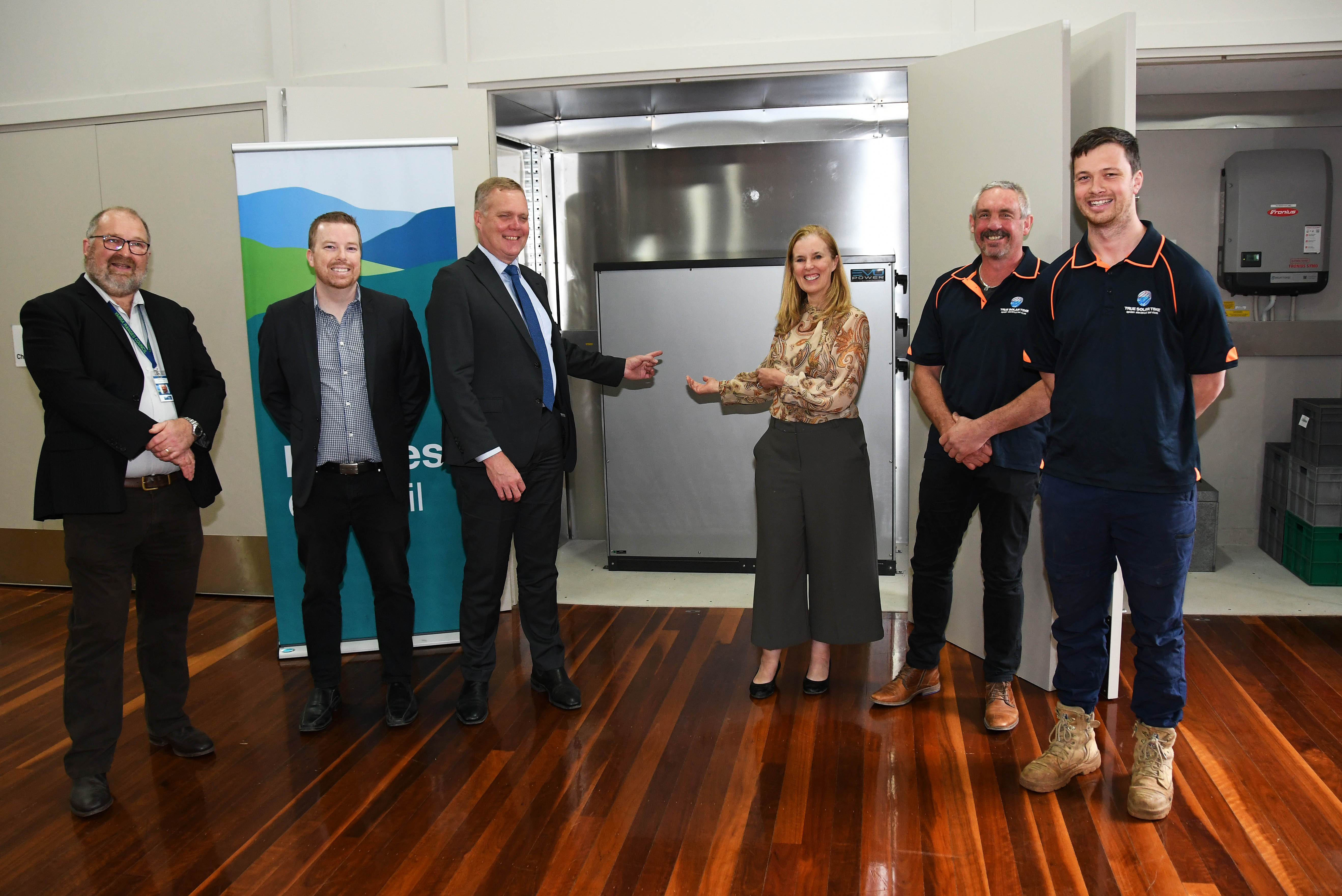 Federal Member for Casey, Tony Smith MP, with Mayor Fiona McAllister at the battery unveiling. Photo: Star Mail News, Stewart Chambers.