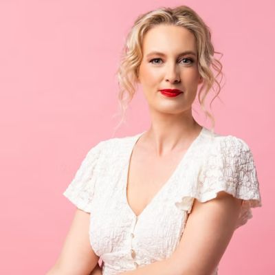 Anna Perry.jpg