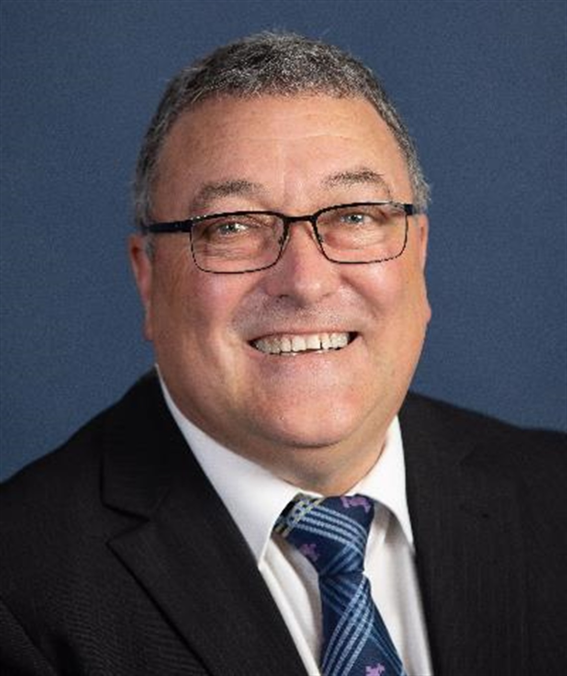 Portrait of Cr Richard Higgins
