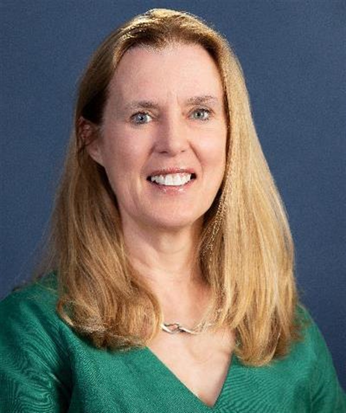 Portrait of Cr Fiona McAllister